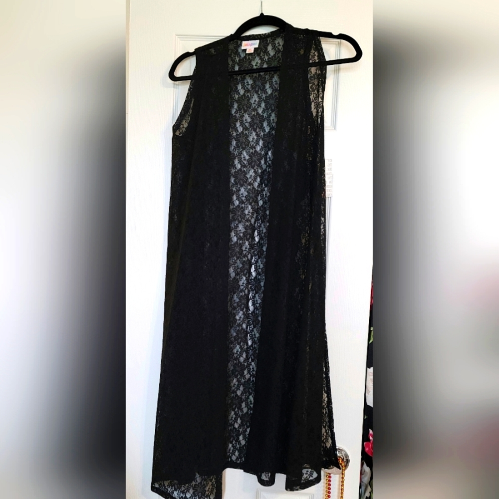 XS Lace Black Joy Lularoe NWT